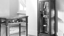 Complementi d'arredo con vetrina
